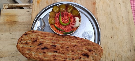بشقاب املت کافه دیاکو